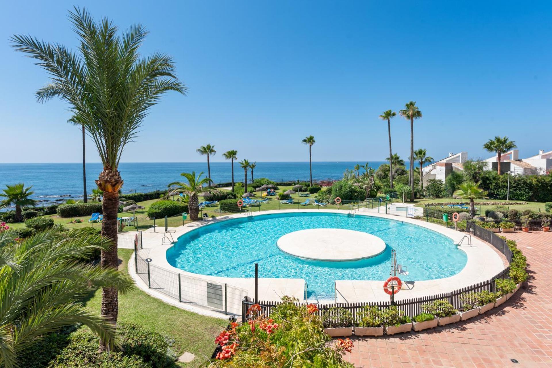 Miraflores Apartments By The Beach Costa Del Sol Ситио-де-Калаонда Экстерьер фото