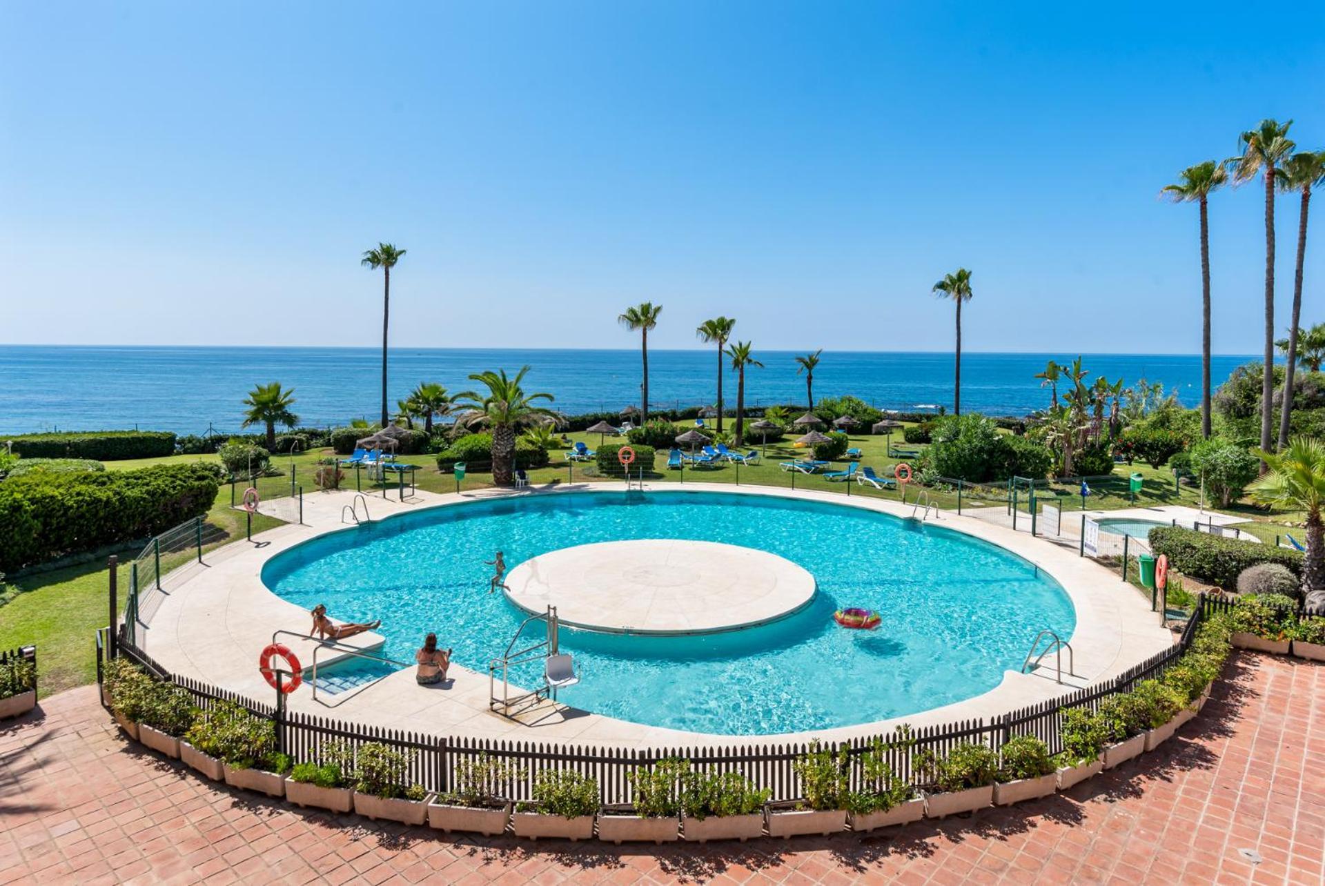 Miraflores Apartments By The Beach Costa Del Sol Ситио-де-Калаонда Экстерьер фото