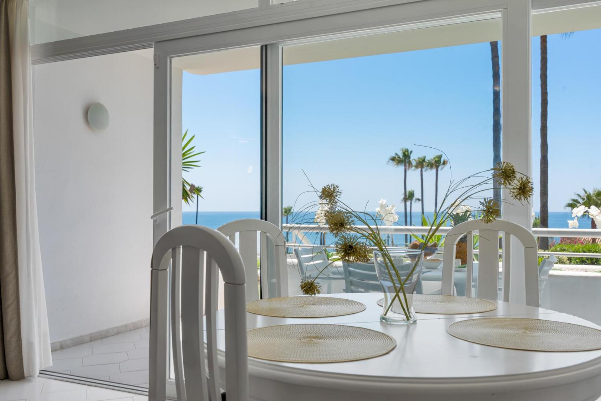 Miraflores Apartments By The Beach Costa Del Sol Ситио-де-Калаонда Экстерьер фото